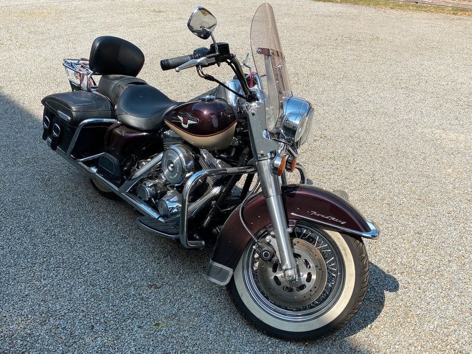 Harley Davidson Road King Classic 95 Anniversary in Calau