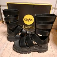 × Buffalo Aspha Zeus × 42 × Plateausandaletten × Sandalen × Rheinland-Pfalz - Montabaur Vorschau