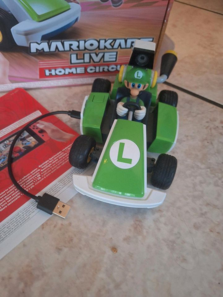 Mariokart Live Home Circuit Nintendo Switch Luigi Weihnachten in Nideggen / Düren