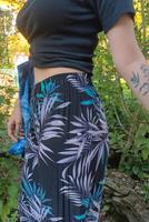 Leichte luftige Sommerhose schwarz türkis mit Print Essen - Essen-Werden Vorschau