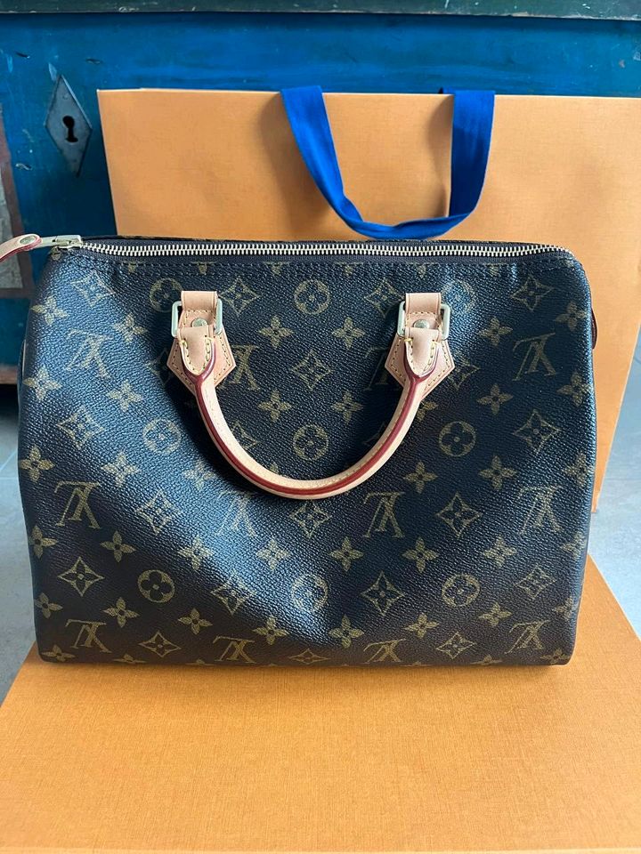 Louis Vuitton Speedy 30 Monogram FULLSET mit Rechnung in Aschaffenburg