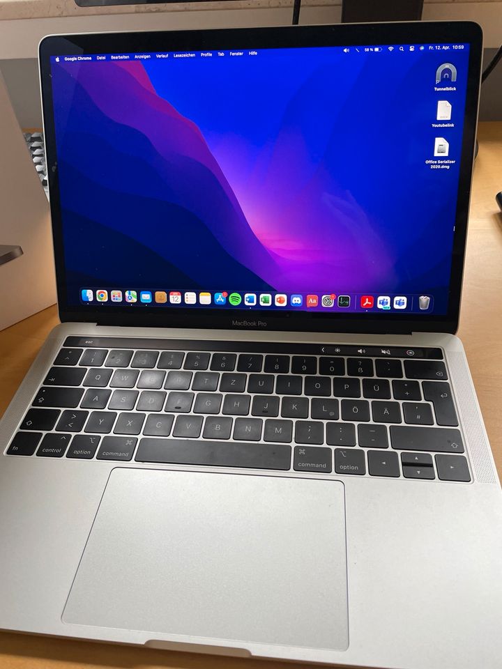MacBook Pro 13“ Modell 2019 in Olpe