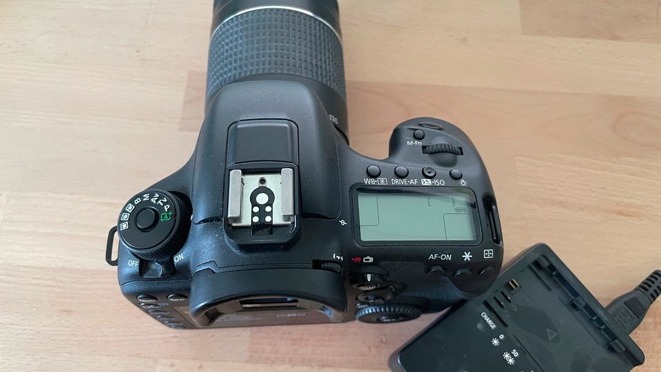 Canon EOS 7D Mark II Spiegelreflexkamera in München