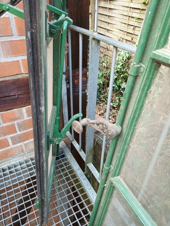 Kastenfenster Antik diverse in Hamfelde, Kr Hzgt Lauenburg