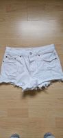 Weiße Shorts hot pants levis w 26 Modell 501 Hessen - Bad Homburg Vorschau