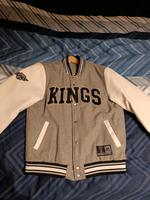 Jacke von der Marke Majestic - Los Angeles Kings Bayern - Würzburg Vorschau
