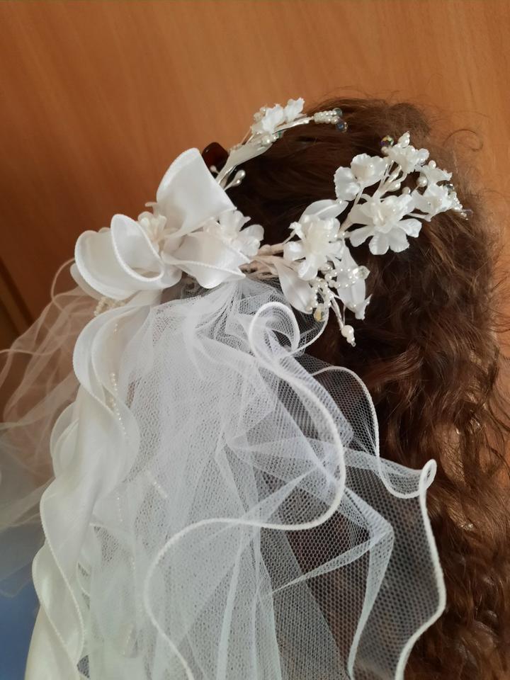 Exclusiv Modelle Kopfschmuck Brautschmuck Hochzeit Schleier in Beverungen