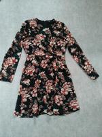 Kleid langarm mit Blumen, ca Größe XS Bayern - Deggendorf Vorschau