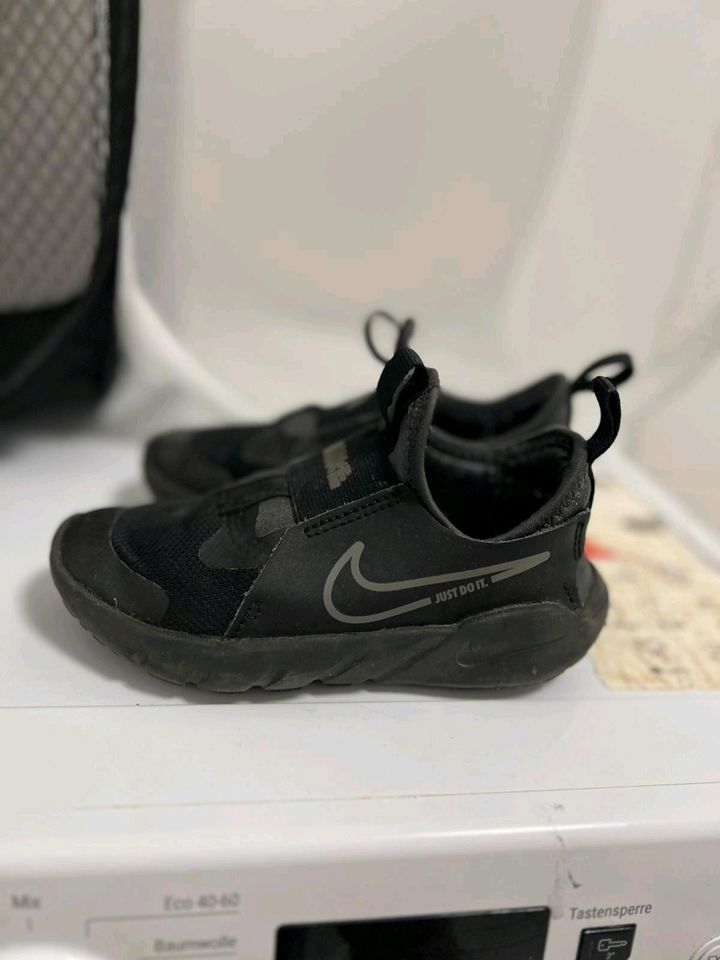 Nike Schuhe in Darmstadt