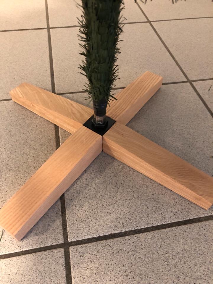FAIRYTREES KÜNSTLICHER WEIHNACHTSBAUM NORDMANNTANNE 150 CM in Flensburg