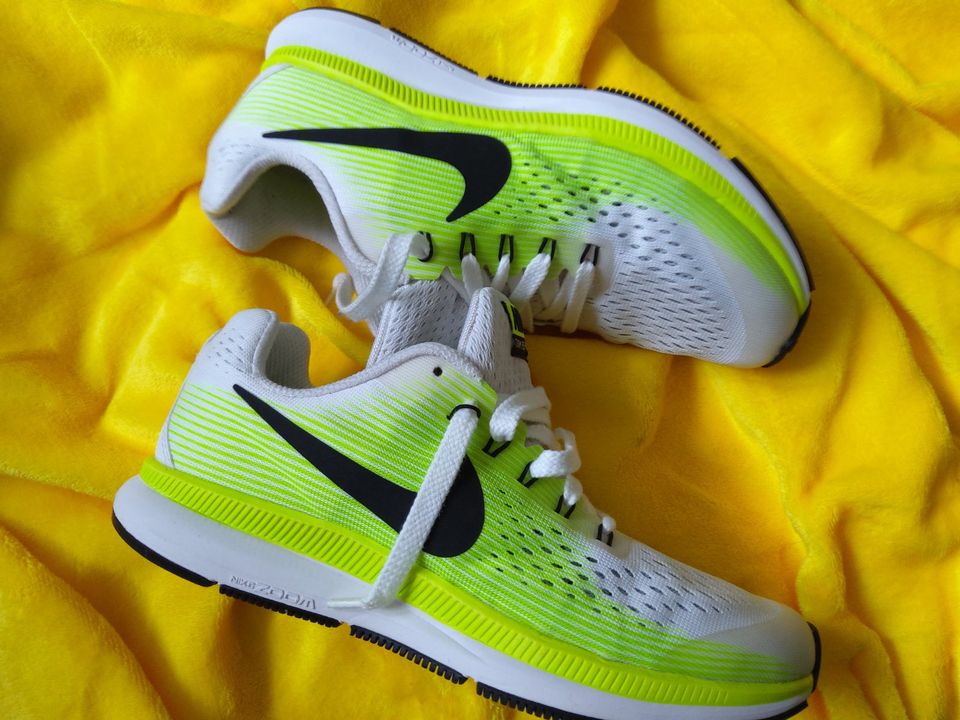 Nike Air Zoom Pegasus 34 Laufschuh Sneaker Damen 37,5 Top in Saarland -  Merchweiler | eBay Kleinanzeigen ist jetzt Kleinanzeigen