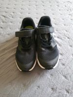 Nike sportschuhe Gr.31,5 Baden-Württemberg - Hilzingen Vorschau