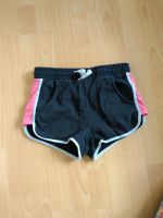 Sweatshorts Gr 158 H&M schwarz/rosa Niedersachsen - Emsbüren Vorschau