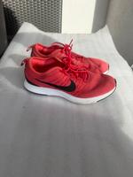 Nike Damenschuhe  Größe 38 Köln - Rondorf Vorschau