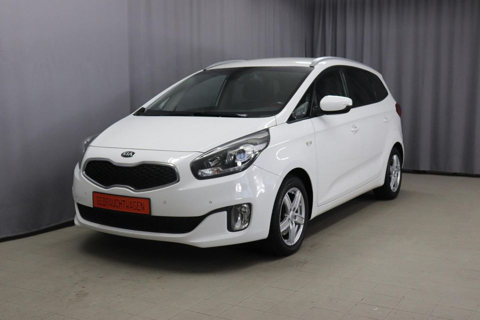 Kia Carens UEFA Euro 2016 1.7 CRDi 104kW MEGA PRE... in Pocking