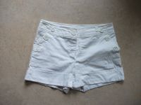 H&M weiße Shorts sehr kurz Gr.38 Baden-Württemberg - Wald Vorschau