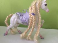 Barbie Pferd weiss mit glitzernden Hufen und Damensattel Saarland - Dillingen (Saar) Vorschau