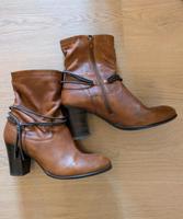Stiefel / Stiefeletten aus Leder SPM in 39 / 40 (Cowboy) Schleswig-Holstein - Kiel Vorschau