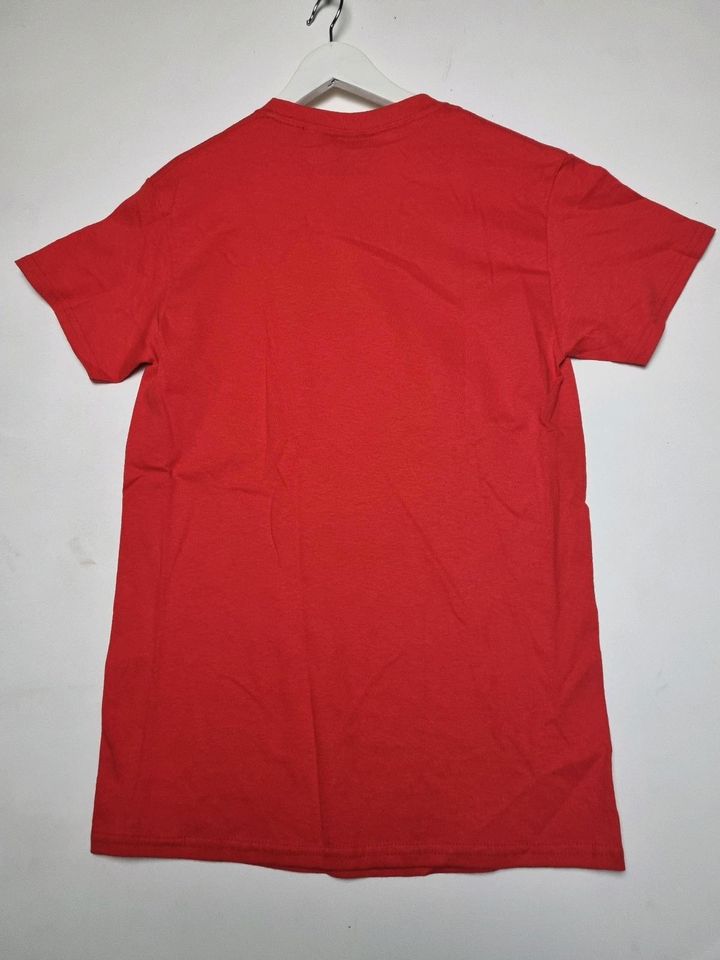 NEU - SIZE S - JOKER BRAND LOGO T-SHIRT CLOWN ROT in Hanau