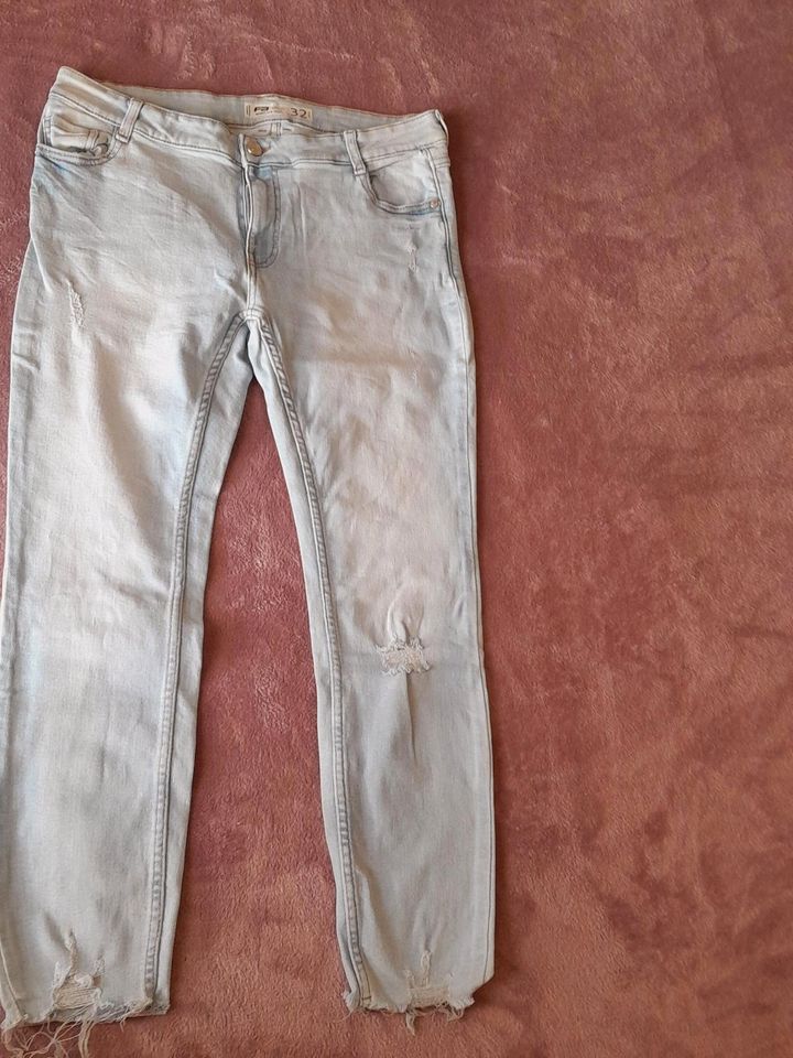 Damen Skinny Jeans gr. 42 in Mommenheim