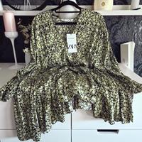 *NEU* Zara Damen Kleid Sommer Blumen grün schwarz Rüschen Gr. L. West - Unterliederbach Vorschau