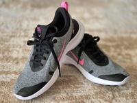 Nike Flex experience RN 8 w Ge. 37,5 neu Hessen - Roßdorf Vorschau