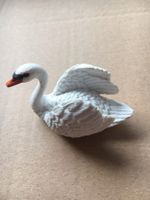 Spielzeugfigur Tierfigur Schleich Schwan weiss Schwanenfigur Süd - Niederrad Vorschau