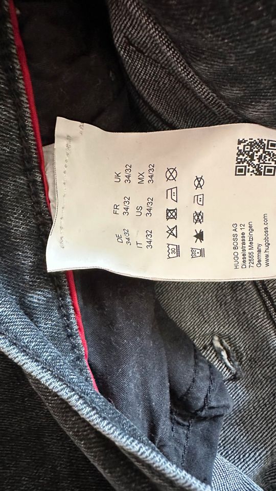 Hugo Boss Jeans 34/32 wie Neu in Worms