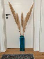 Blaue Vase mit Pampasgras Bayern - Karlstadt Vorschau