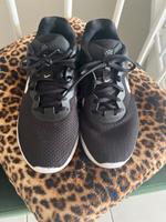 Nike Sportschuh Runningschuh wie neu Baden-Württemberg - Achern Vorschau