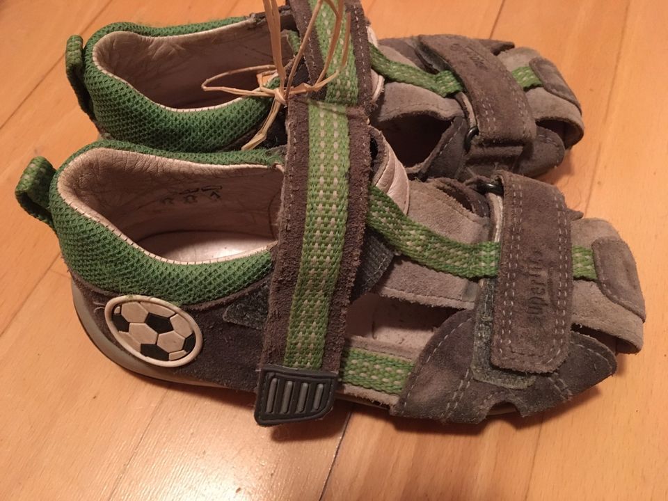 Sandalen von super fit Fußball in Altbach