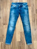 Herrlicher Jeans NEU 25/32 Low Waist Sachsen - Riesa Vorschau