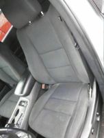 Dodge Durango Fahrersitz Stoff Sitz vorne links Airbag komplett Bielefeld - Schildesche Vorschau