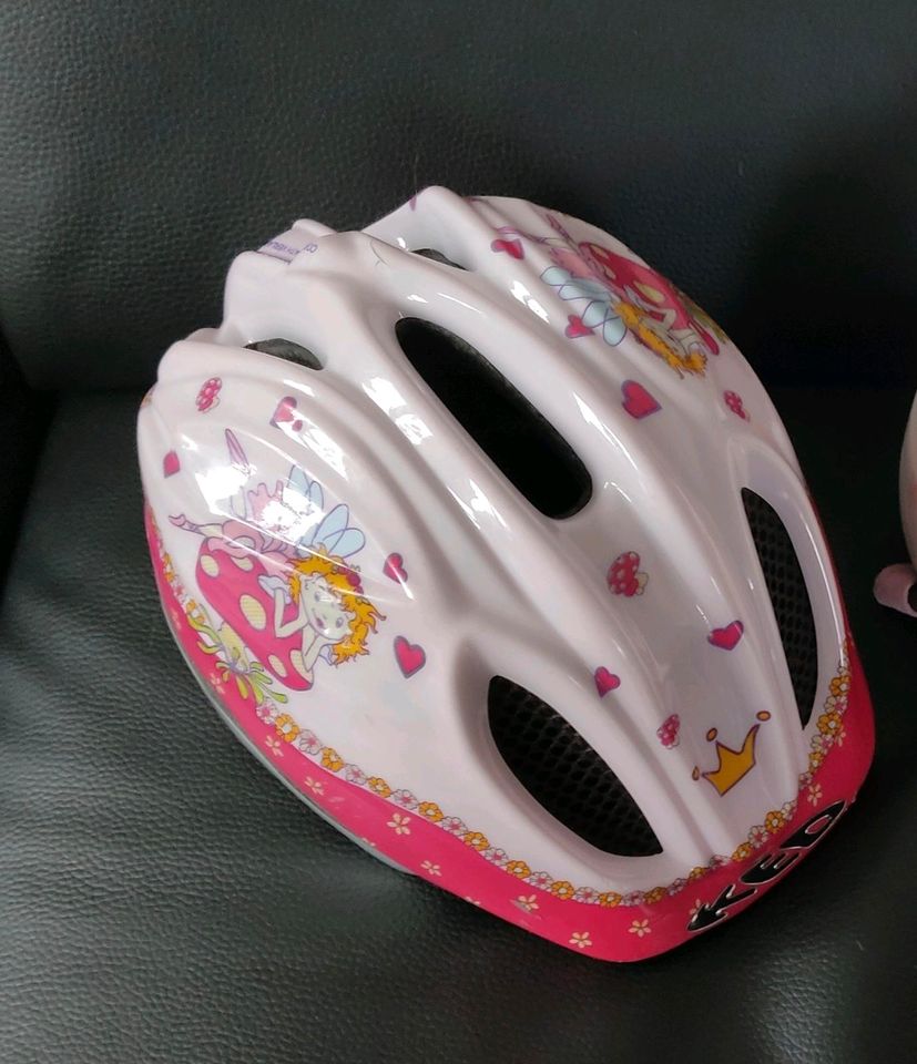 Fahrrad Helm Pedale Protektoren Kinder Marken Helme Erwachsene in Obertshausen