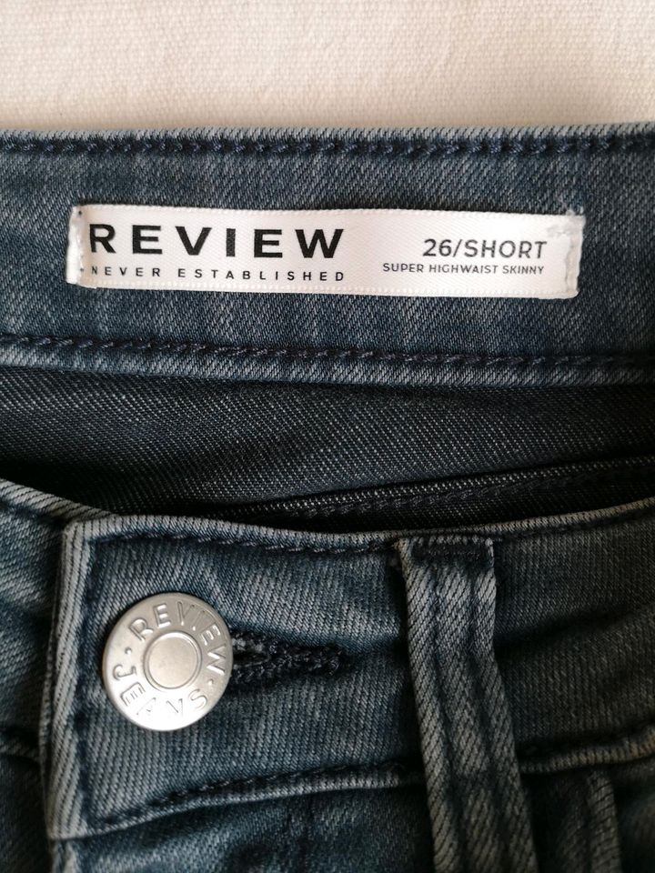 REVIEW Super Highwaist Skinny Jeans W 26 XS in Korschenbroich