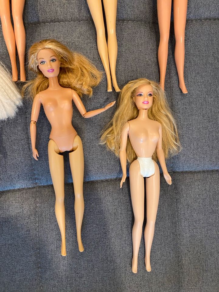 Barbies mit Mängel Bastler in Köln
