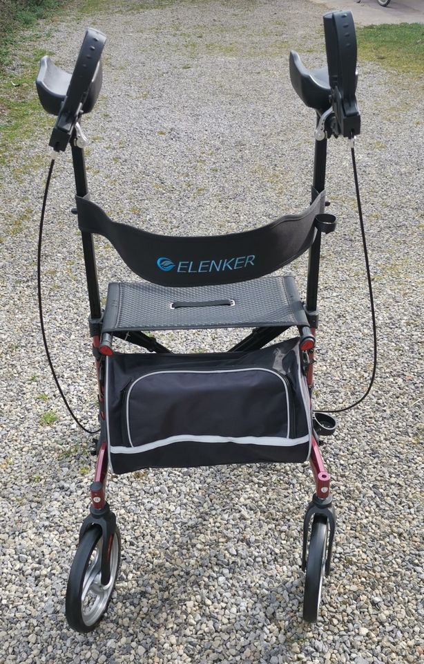 Rollator mit Sitz und Armlehen - höhenverstellbar, fast neu in Sulz