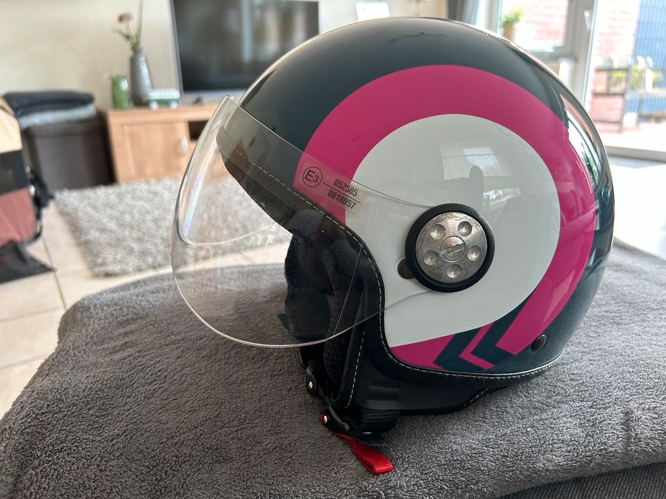 Roller Helm in Stadtlohn