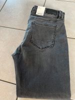 Esprit Jeans Slim Medium Rise Gr.31/30 Düsseldorf - Mörsenbroich Vorschau