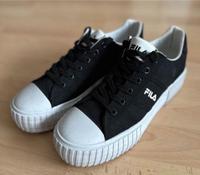 FILA Gr.42 Schwarz neuwertig Snaeker Schuhe Berlin - Steglitz Vorschau