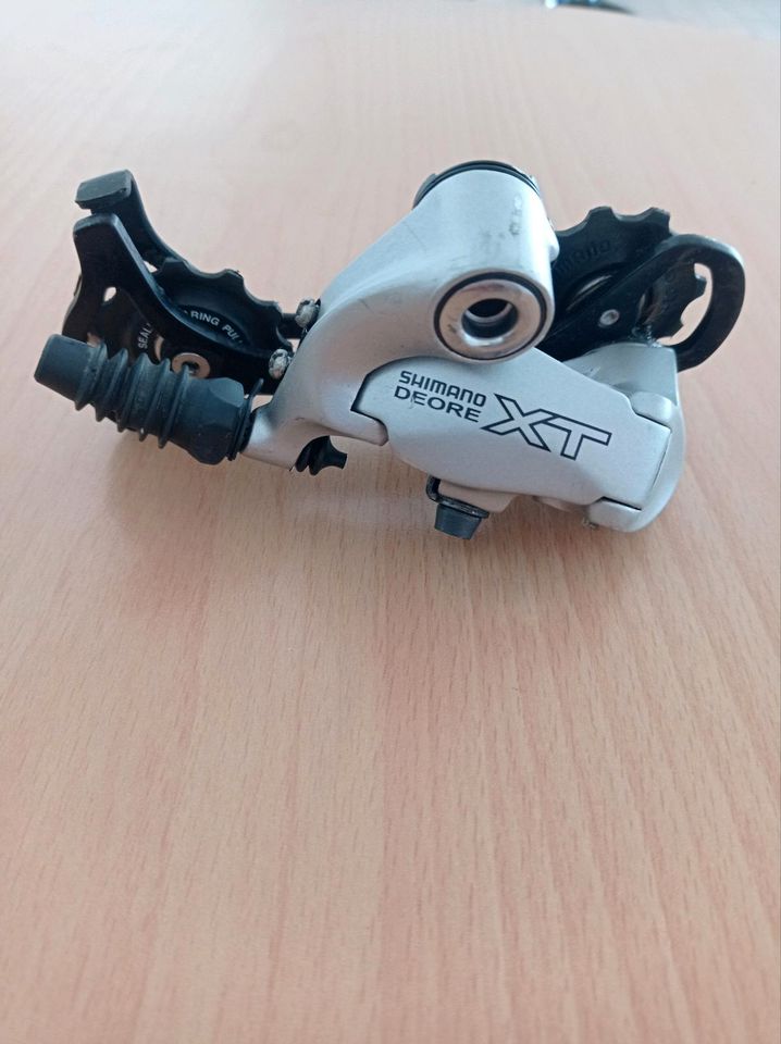 Schaltwerk Shimano Deore XT / 8 / 9 / RD-M750 in Münchberg