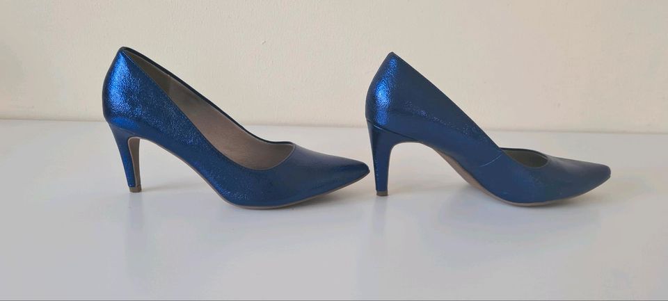 Tamaris Pumps  Metallic Blau. Neu! ☝️ in Wunstorf