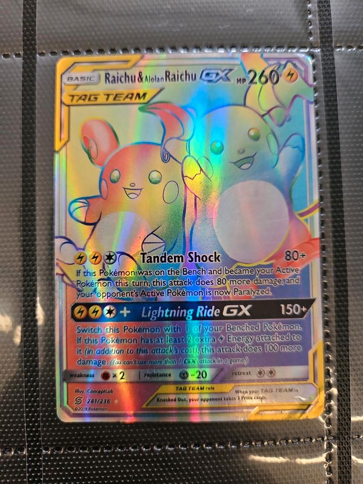 Pokemon Karte "Raichu & Alolan Raichu GX" Tag Team Rainbow in Braunschweig