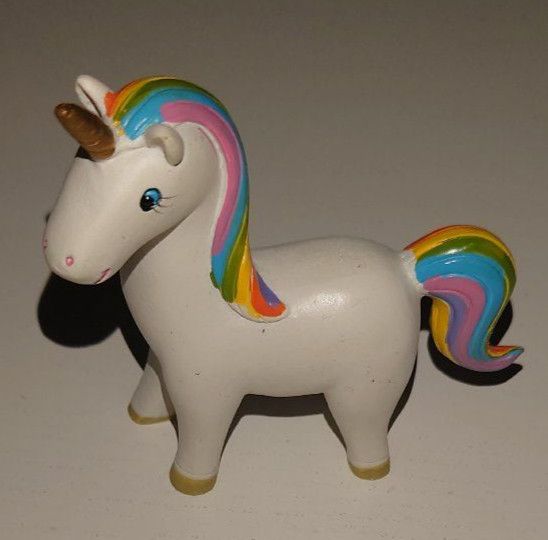 Regenbogen Einhorn Figur - Fantasy Einhörner Pegasus in Nachrodt-Wiblingwerde