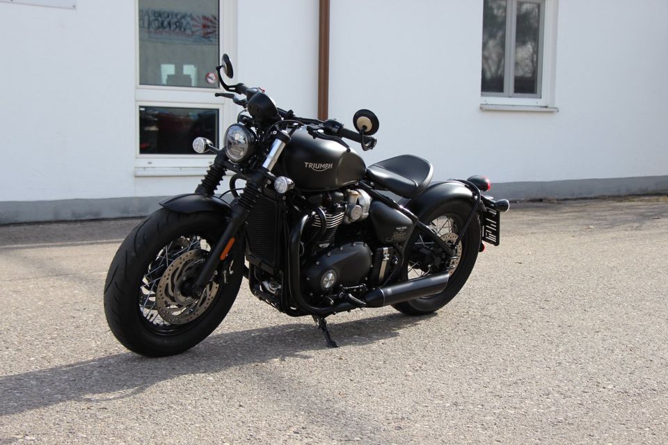 Triumph Bobber Black Top + Bike Ankauf + Finanzierung in Dachau