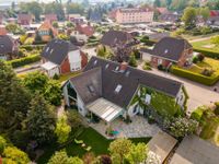 Großzügiges Architekten-Haus (mit Solardach) inkl. Einliegerwohnung in Seenähe Mecklenburg-Strelitz - Landkreis - Burg Stargard Vorschau