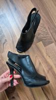 High Heeals Peep Toes Sandaletten Pumps schwarz Echtleder Gr.38 Baden-Württemberg - Fellbach Vorschau
