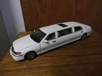 Modellauto 1:18 Stretch Limousine 2000 Lincoln SunStar town Frankfurt am Main - Nordend Vorschau