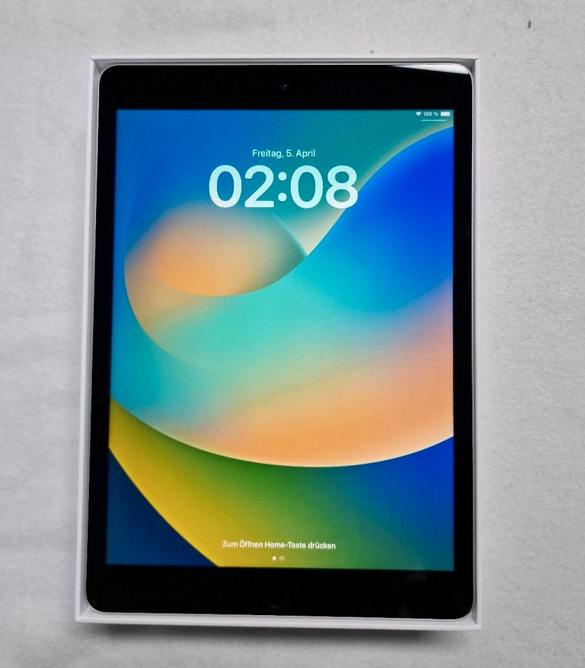 ipad 9 Wi-Fi 256GB silber gebraucht A2602 in Duisburg