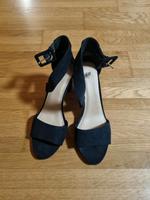 Pumps von H&M Gr 41 schwarz top Zustand Bayern - Heldenstein Vorschau